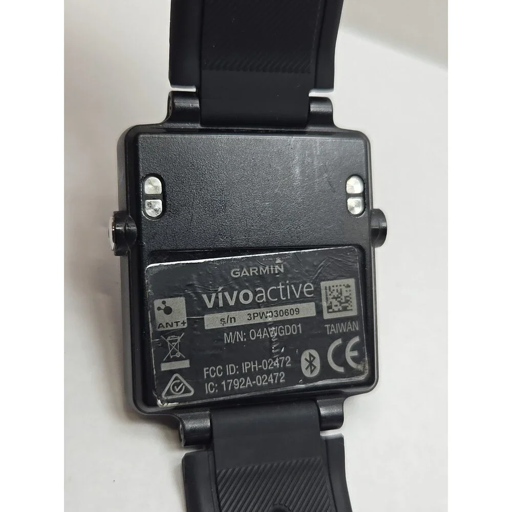 Garmin Vivoactive GPS Smartwatch Fitness Activity Tracker Bluetooth Touch - Read